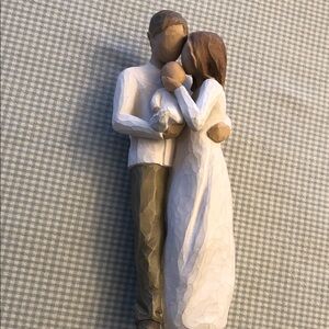 Willow Tree Our Gift - Family Unity 9”Sculpture Parents & Infant Neutrals #1025
